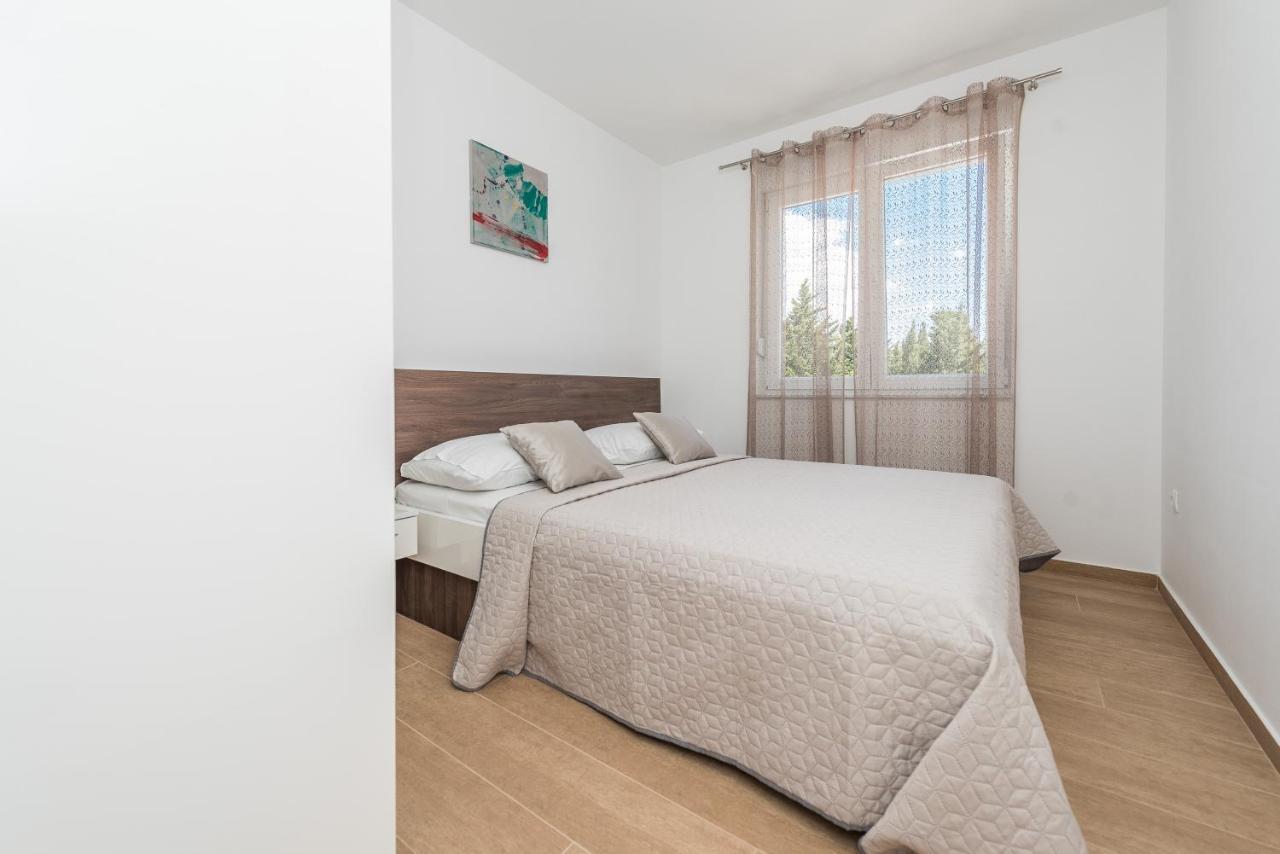Star 4 Luxury With A Pool Apartament *